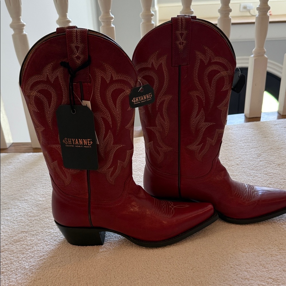 Shyanne Bold Red Cowboy Boots
